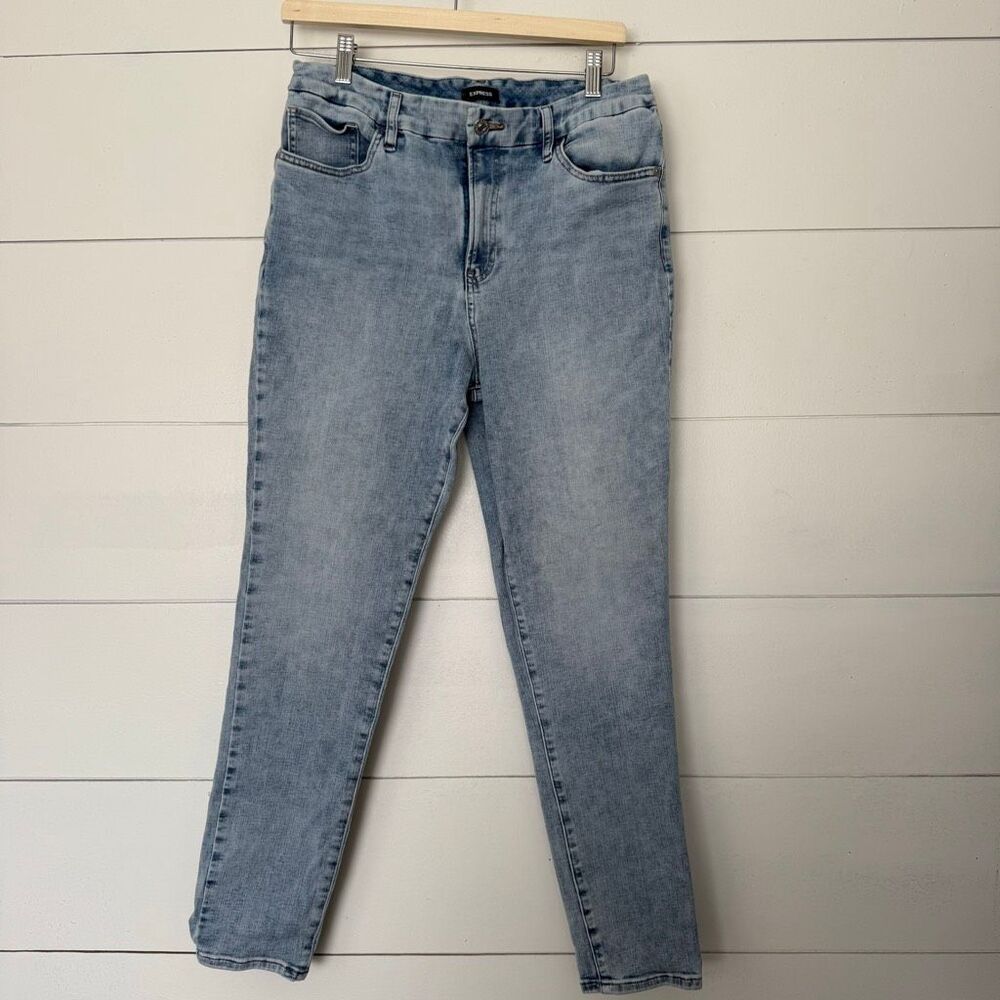 Express Women’s Large Light Wash Blue Stretchy Skinny Jeans